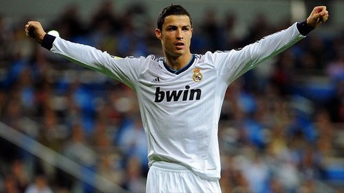 塞尔希奥：我们上半场完全放弃了比赛，表现令人非常不悦（塞尔希奥直言：球队上半场彻底放弃，表现让人难以接受）