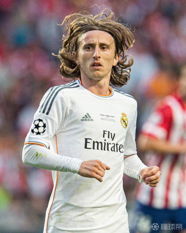 马蒂奇认为曼联卖麦克托米奈是错误，滕哈格表示同意（马蒂奇称曼联卖走麦克托米奈是失策，滕哈格表示赞同）