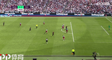 记者：浙江队计划在下周与青岛西海岸进行一场热身赛（记者：浙江队计划下周约战青岛西海岸进行热身赛）