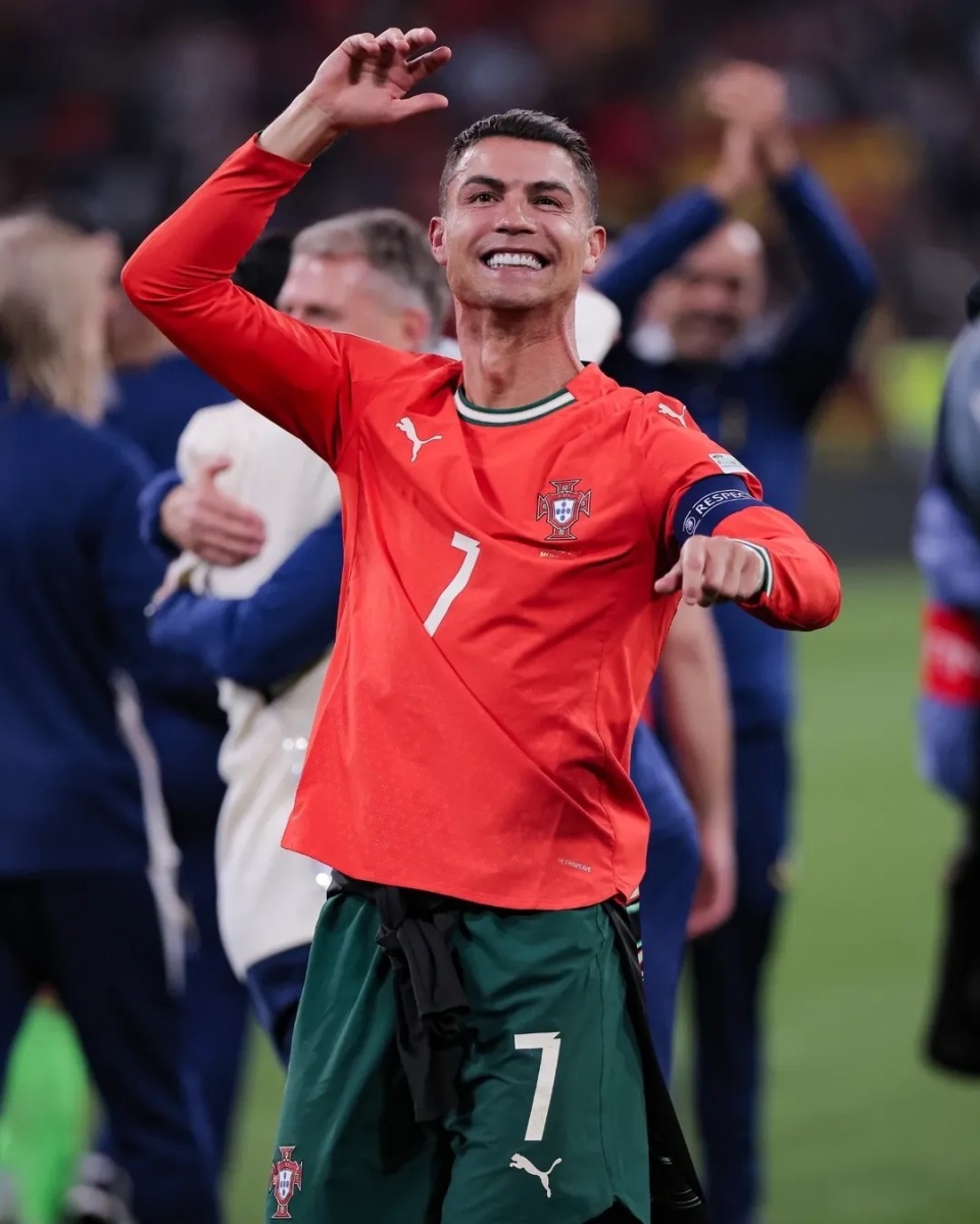 官方：美国明年3月与比利时、葡萄牙踢友谊赛，6月踢德国（官宣：美国队明年3月约战比利时与葡萄牙，6月对阵德国）