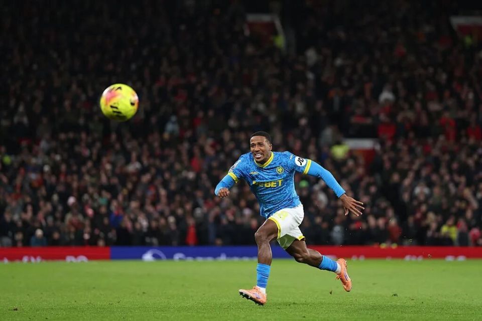 歌名应景，著名歌唱家波切利在世界杯抽签仪式演唱《今夜无人入眠》（世界杯抽签仪式上，波切利献唱《今夜无人入眠》，歌名恰到好处）