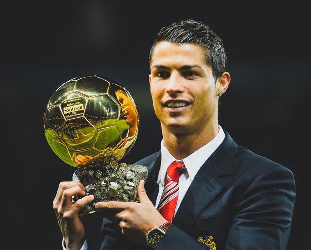 西班牙人俱乐部即将连续第13年与位于巴塞罗那的特...（西班牙人俱乐部与巴塞罗那的特…合作即将迈入第13年）