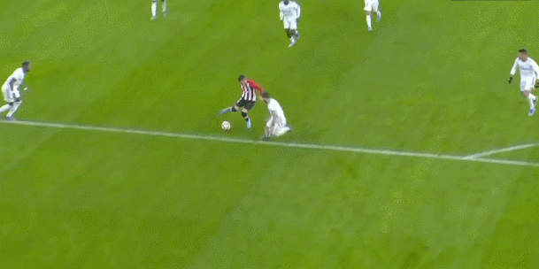 阿媒：埃切韦里想冬窗租回河床，但曼城希望再次租给欧洲球队（阿媒称埃切韦里想冬窗租返河床，曼城更愿将其再租往欧洲球队）