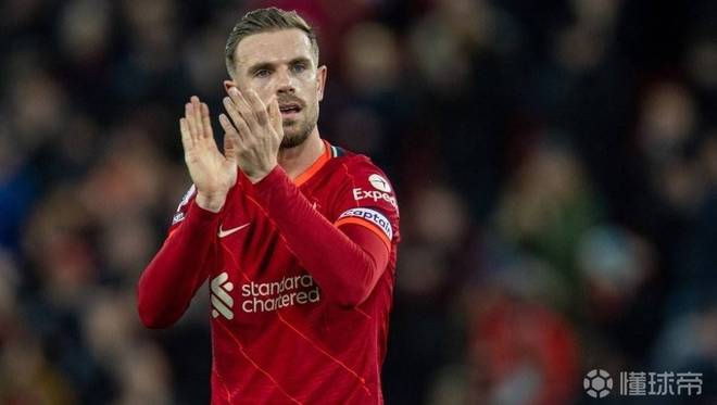 对手主教练无奈摇头（对方主帅无奈摇头）