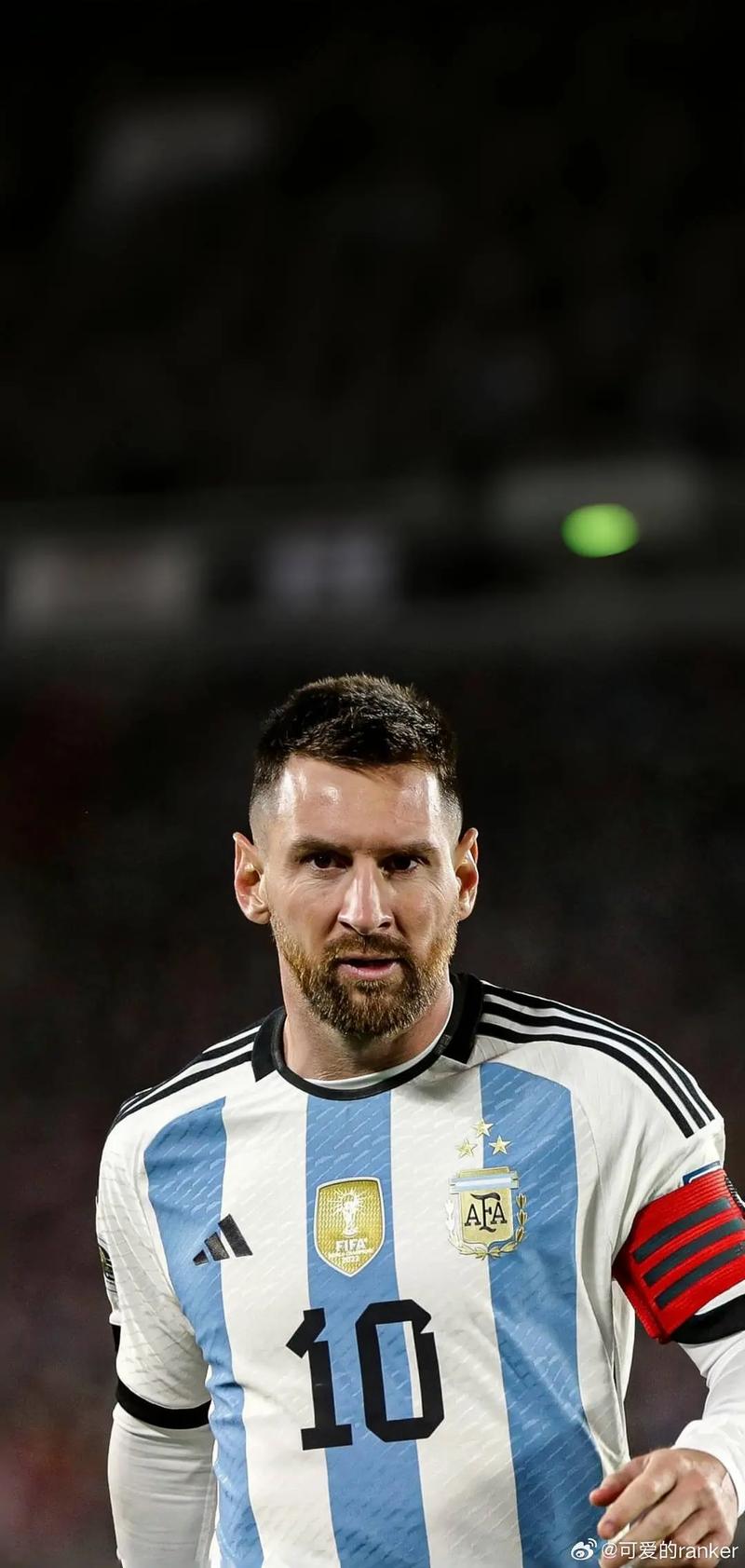 白宫官员：给川普颁和平奖是FIFA的提议；球迷应合法赴美观赛（白宫官员称：向川普颁和平奖为FIFA建议，呼吁球迷依法赴美观赛）